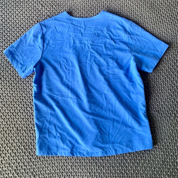 Figs Men’s Technical Collection Scrub Set - Picture 8 of 12